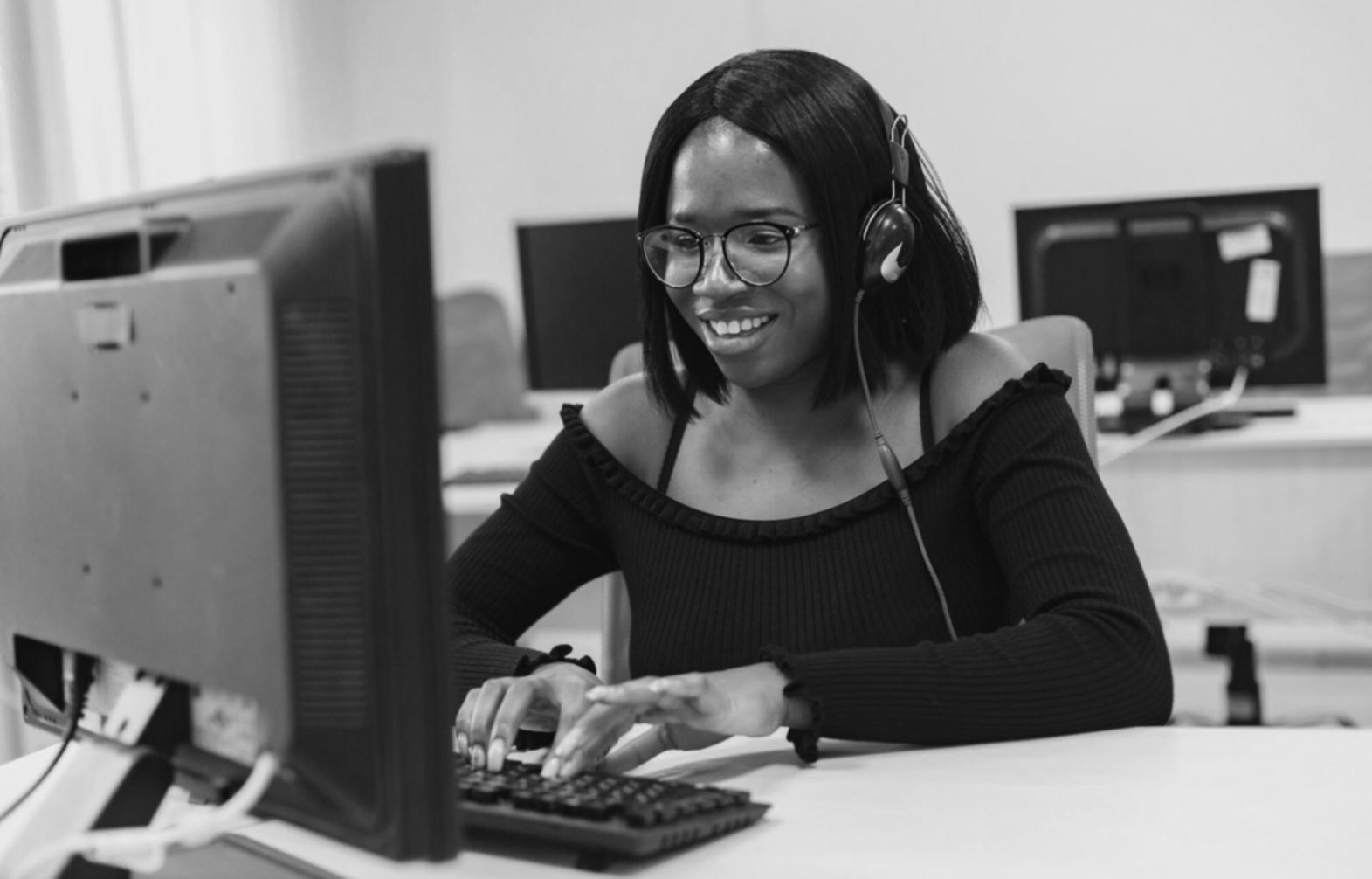 Espacio de trabajo colaborativo en diseño de experiencia de usuario